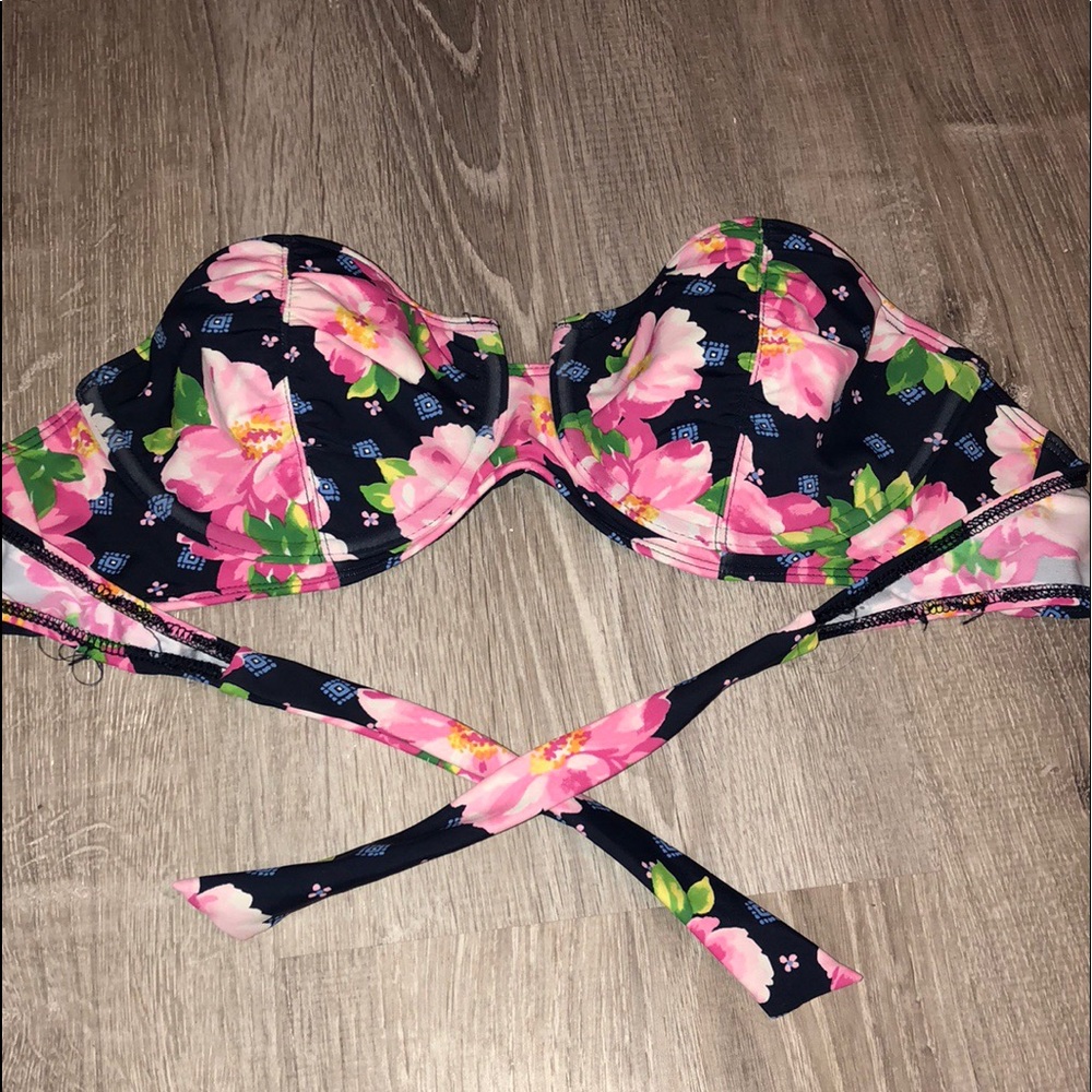 Gilly Hicks strapless floral bikini top